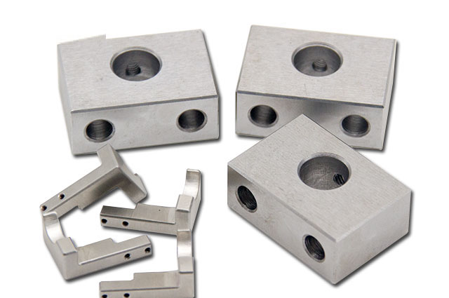 CNC數(shù)控加工的優(yōu)點和發(fā)展趨勢